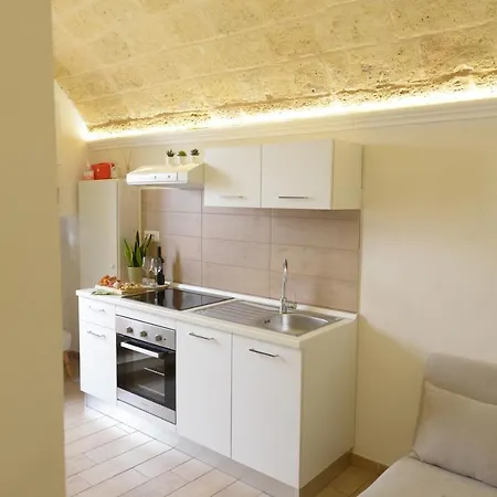 Castrum Casa Semesterbostad *