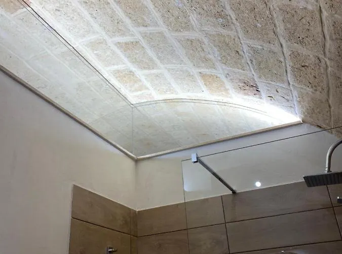 Castrum Casa בית נופש