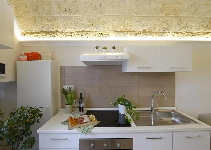 Castrum Casa * מסניה